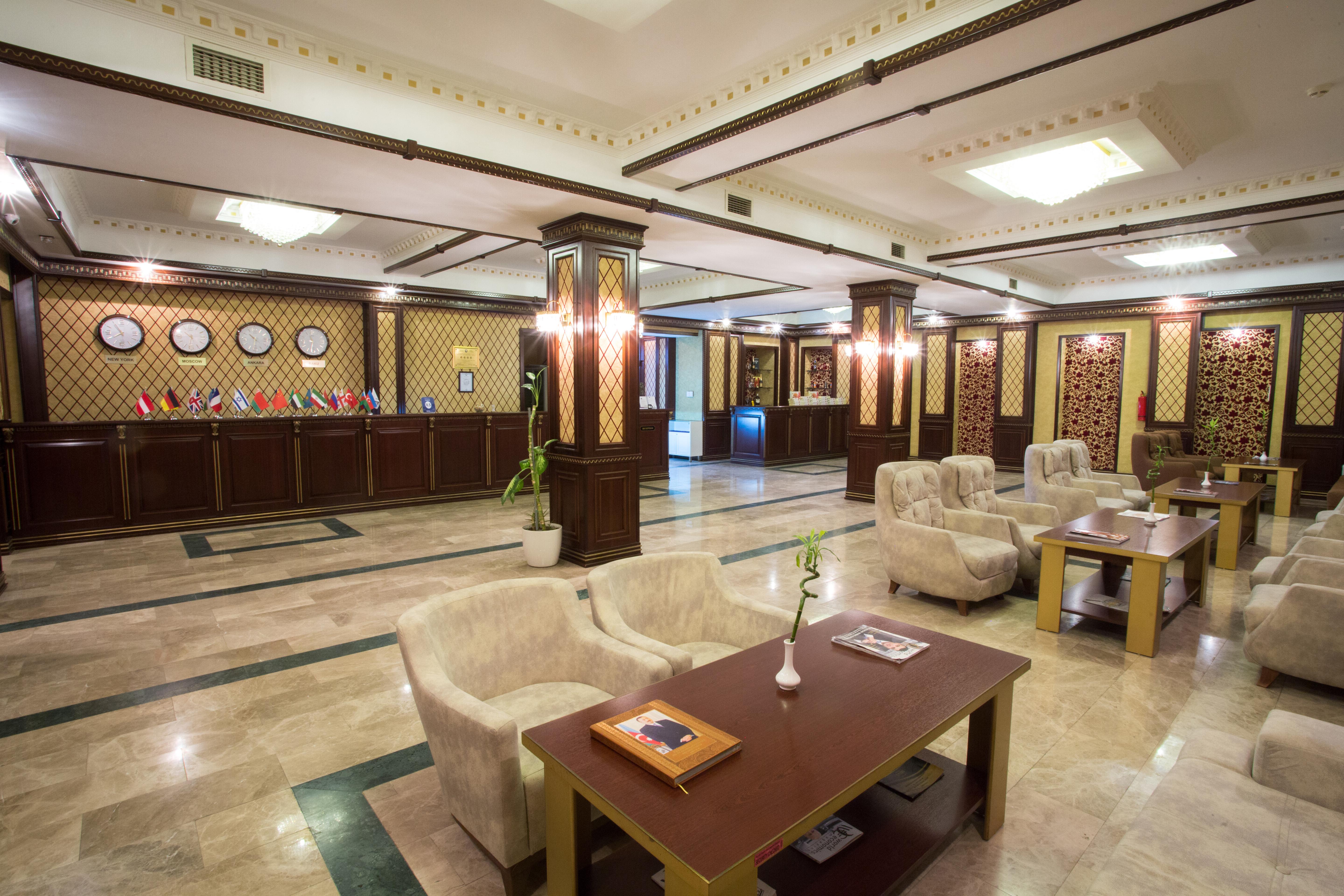 Grand Hotel Baku Central Park Exteriör bild